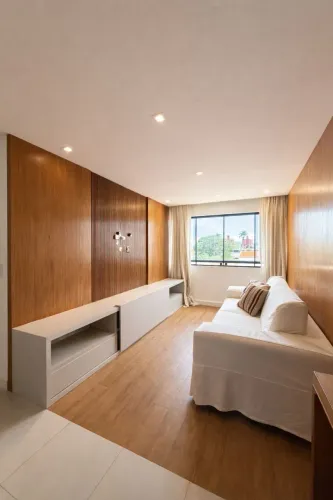 Apartamento, 2 quartos, 1 suíte, 98 m², 2 vagas no Lagoa Nova em Natal