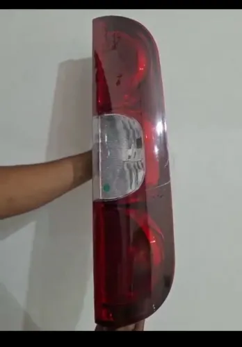 LANTERNA TRASEIRA DIREITA FIAT FIORINO / DOBLÒ