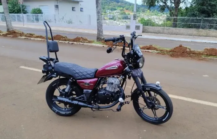 Intruder 125