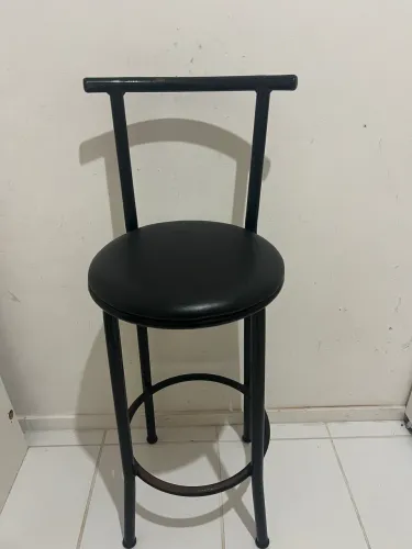 Banqueta preta