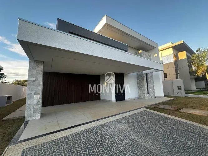 Casa com 3 dormitórios à venda, 243 m² por R$ 2.650.000,00 - Loteamento Caribe - Palmas/TO