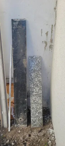 Duas Soleiras de Granito/Mármore (Sobras de Obra)
