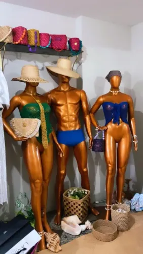Vitrine vendável é ter manequins fitness Faschion fascinante