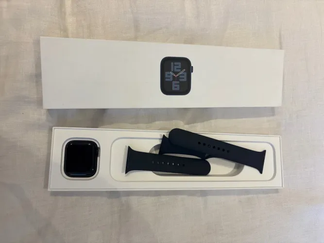 Apple Watch SE (2nd Gen) 40mm