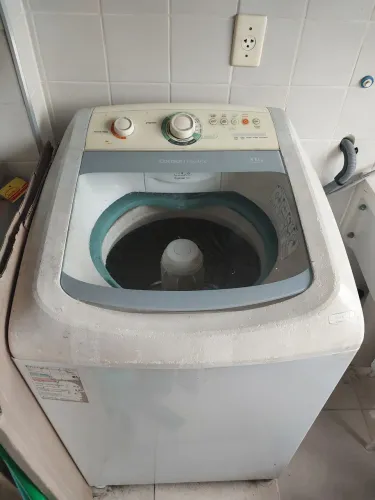Máquina de lavar para conserto