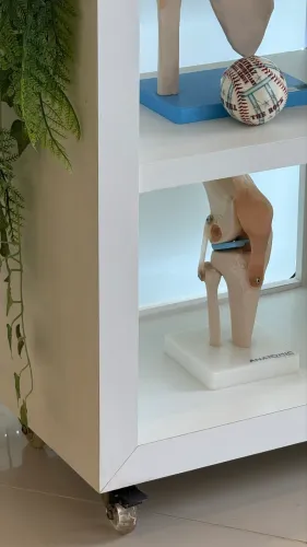 Armário buffet branco para consultório