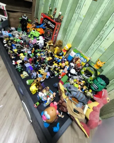 SUPERLOTE DE BRINQUEDOS ANTIGOS E COLECIONÁVEIS