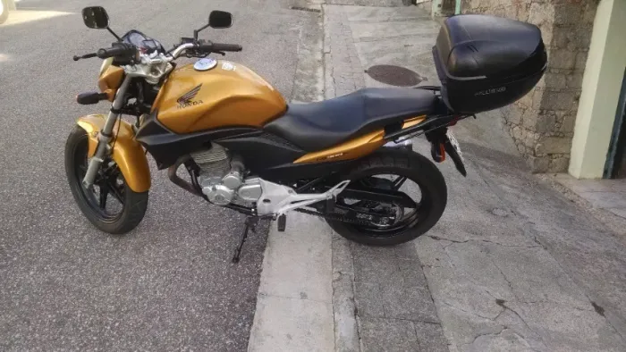 CB 300 UNICO DONO 2010 
