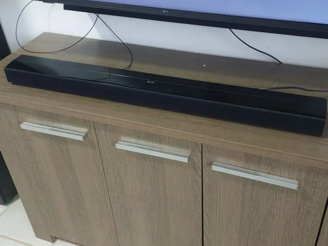 Soundbar LG NB2030A 40w sem subwoofer