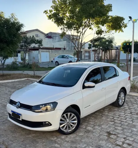 Volkswagen Voyage Comf/highli. 1.6 MI T.flex 8V 4P 2015