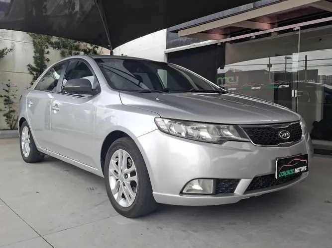 Kia Motors Cerato 1.6 16V Mec. 2012