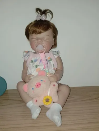 Boneca estilo reborn (nova)