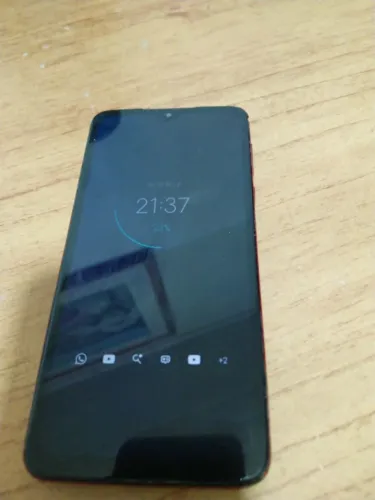 Motorola Moto G8 Play Vermelho 32 GB | Excelente Estado | Pronto para Uso