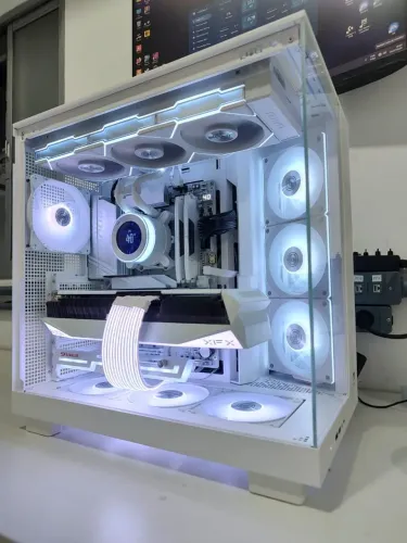 Vendo cabo pcie com 3 conectores lian li