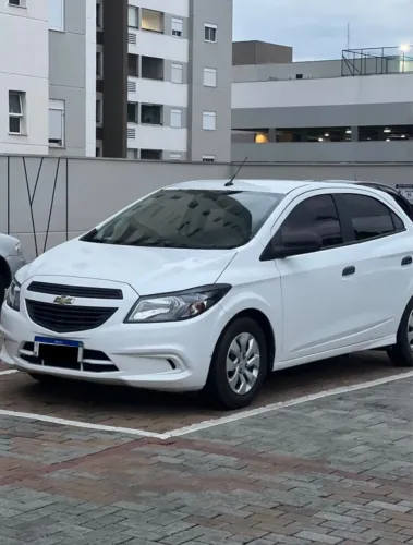 Chevrolet Onix JOY Hatch 1.0 8V Flex Mec. 4P 2019
