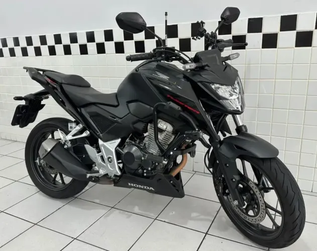 HONDA CB 300F TWISTER 2024