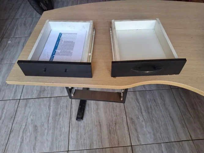 Mesa para escritório