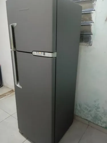 Geladeira Brastemp Frost Free inox 370 gelando perfeitamente