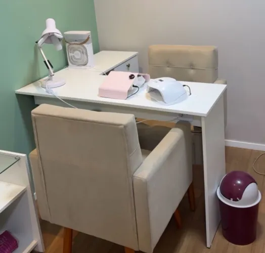 Mesa para manicure
