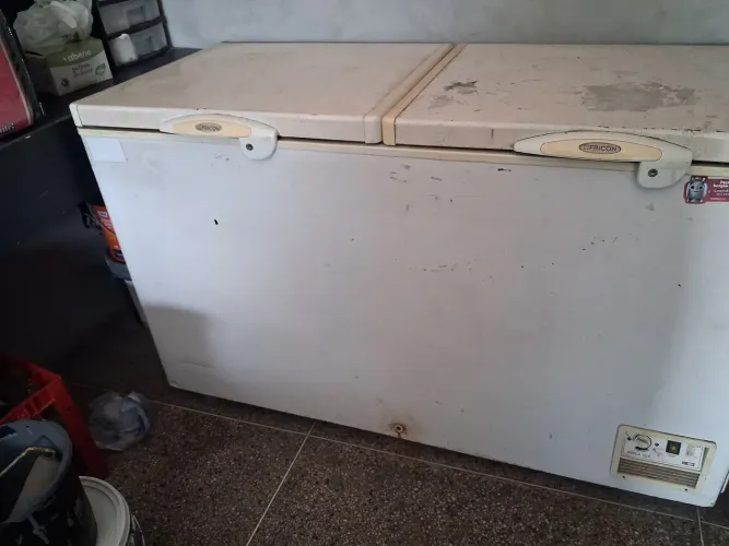 Freezer fricon dupla ação 500lts 2 portas