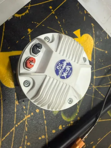 2 cornetas QVS 30VPK Drive TI