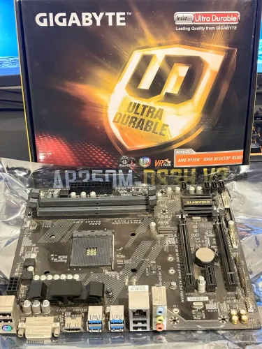 Placa B350 Gigabyte + Processador Ryzen 5 3400G