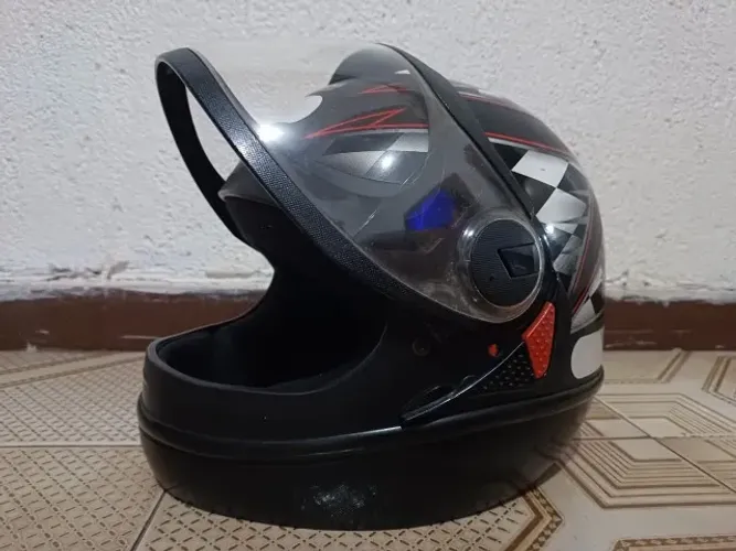 Ótimo Capacete San Marino N° 60