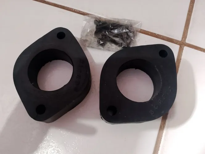 Kit lift calço mola elevar 3,5cm pichup Corsa celta 