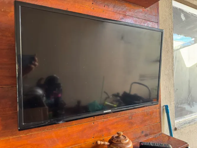 TV Samsung 32