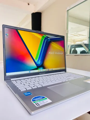 Notebook ASUS Vivobook Go 15 - Core i3