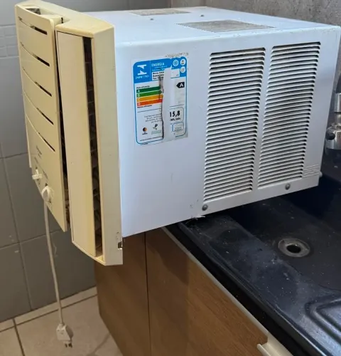 Vendo ar-condicionado
