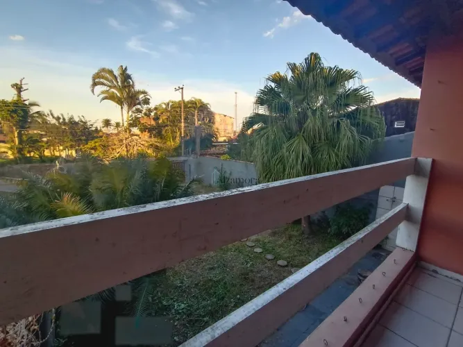 Sobrado em Itanhaém Conforto, Natureza e Conveniência