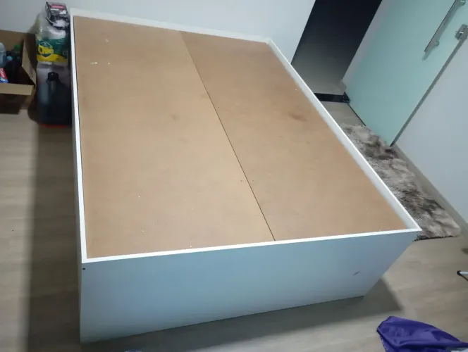 Cama casal em MDF Vendo ou Troco