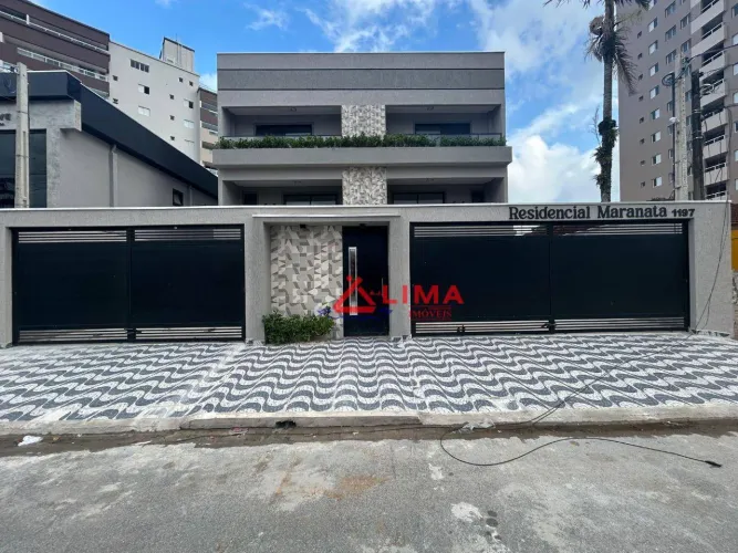 Casa térrea com quintal com 2 dormitórios à venda por R$ 350.000 - Caiçara - Praia Grande/