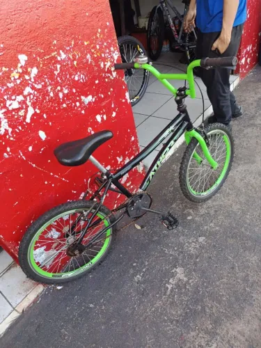 Bicicleta aro 20