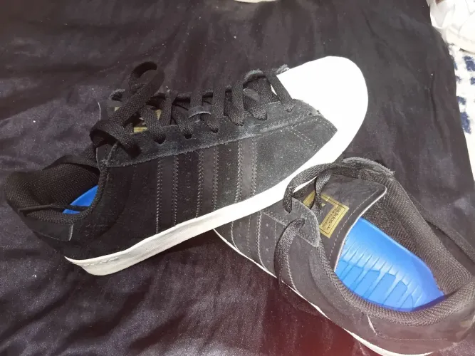 Tenis adidas 38