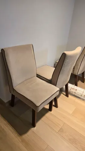 Vendo cadeiras de jantar em suede, lindas