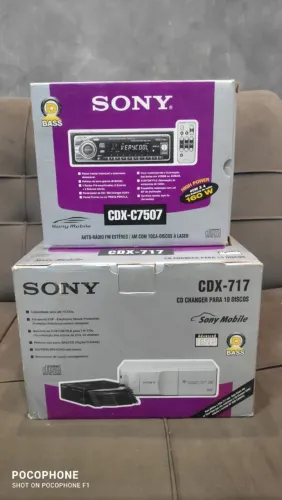 Player Sony + disqueteira + controle com fio 