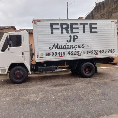 Frete e mudanças 