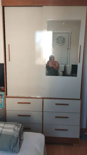 Guarda Roupa