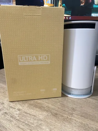NOVO Projetor HY300 Original Portátil Smart Android 11 4K Ultra HD HDMI Wifi Bluetooth