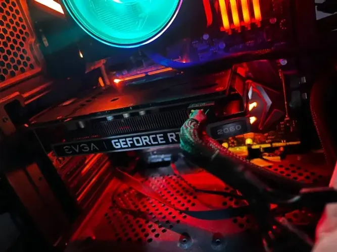 Placa de video RTX 2060 EVGA