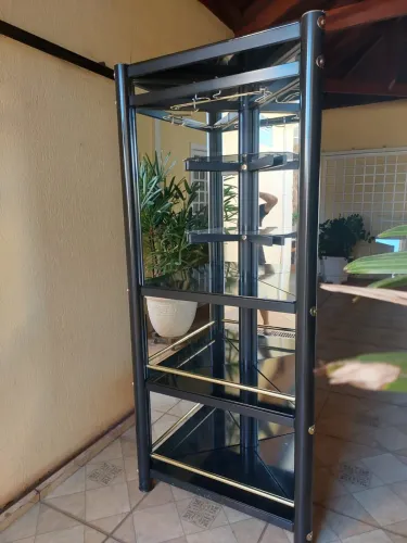 Vendo sala de jantar e carrinho de cachorro quente