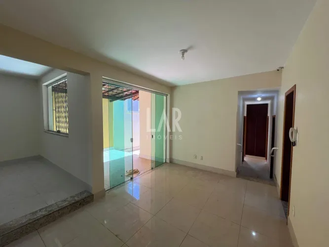 Casa à venda, 4 quartos, 1 suíte, 3 vagas, Planalto - Belo Horizonte/MG