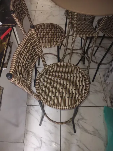 Kit mesa com 4 cadeiras