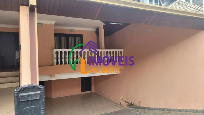 CASA EM CONDOMÍNIO - JARDIM DAS COLINAS - SP