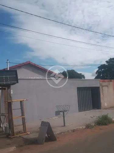 EXCELENTE CASA NO RESIDENCIAL RIO VERDE (ELI FORTE) codigo: 100614