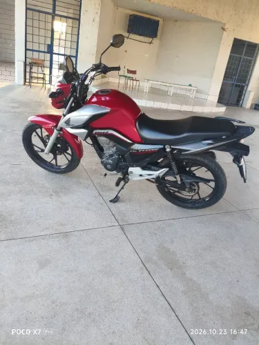 Moto muito conservada