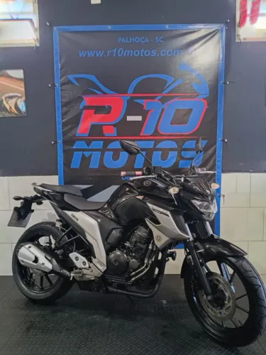 FZ 25 FAZER 250CC MOTO FILÉ