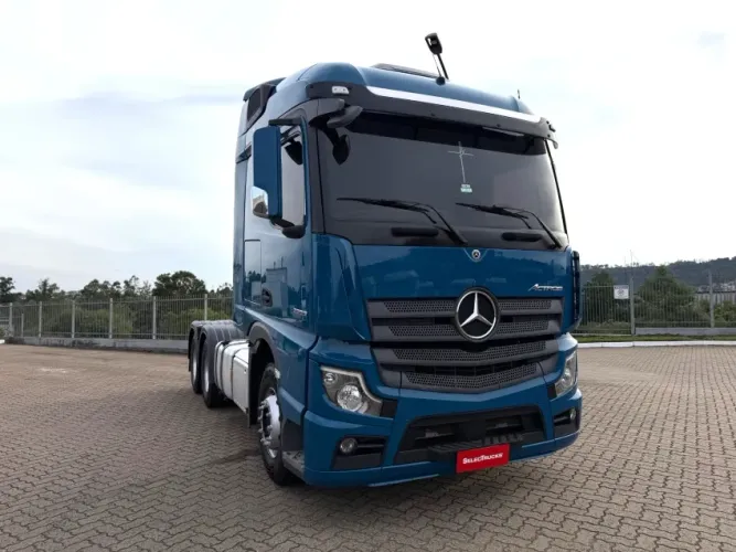 Mercedes-Benz Actros 2653 6x4 | Selectrucks